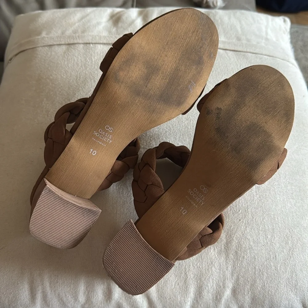 Oasis Society Women's Tan Braided Sandals brown faux suede sz‎ 10